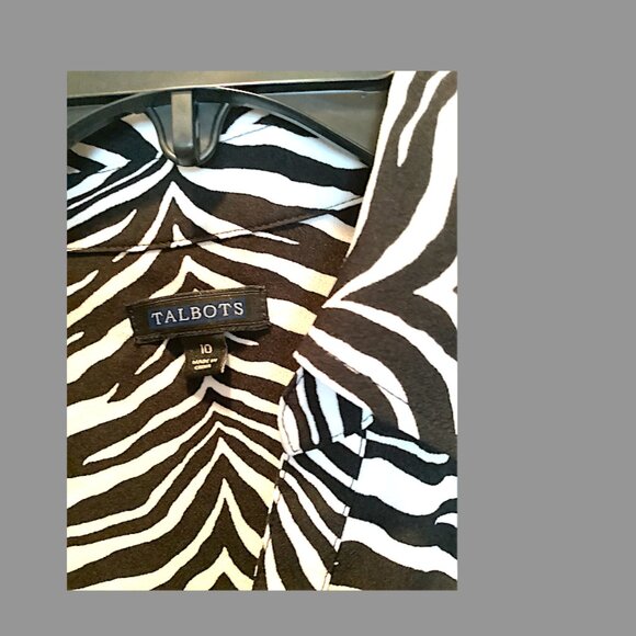 Talbots - Classic Zebra/Animal print long-sleeved Shirt, Size 10 - Picture 4 of 11